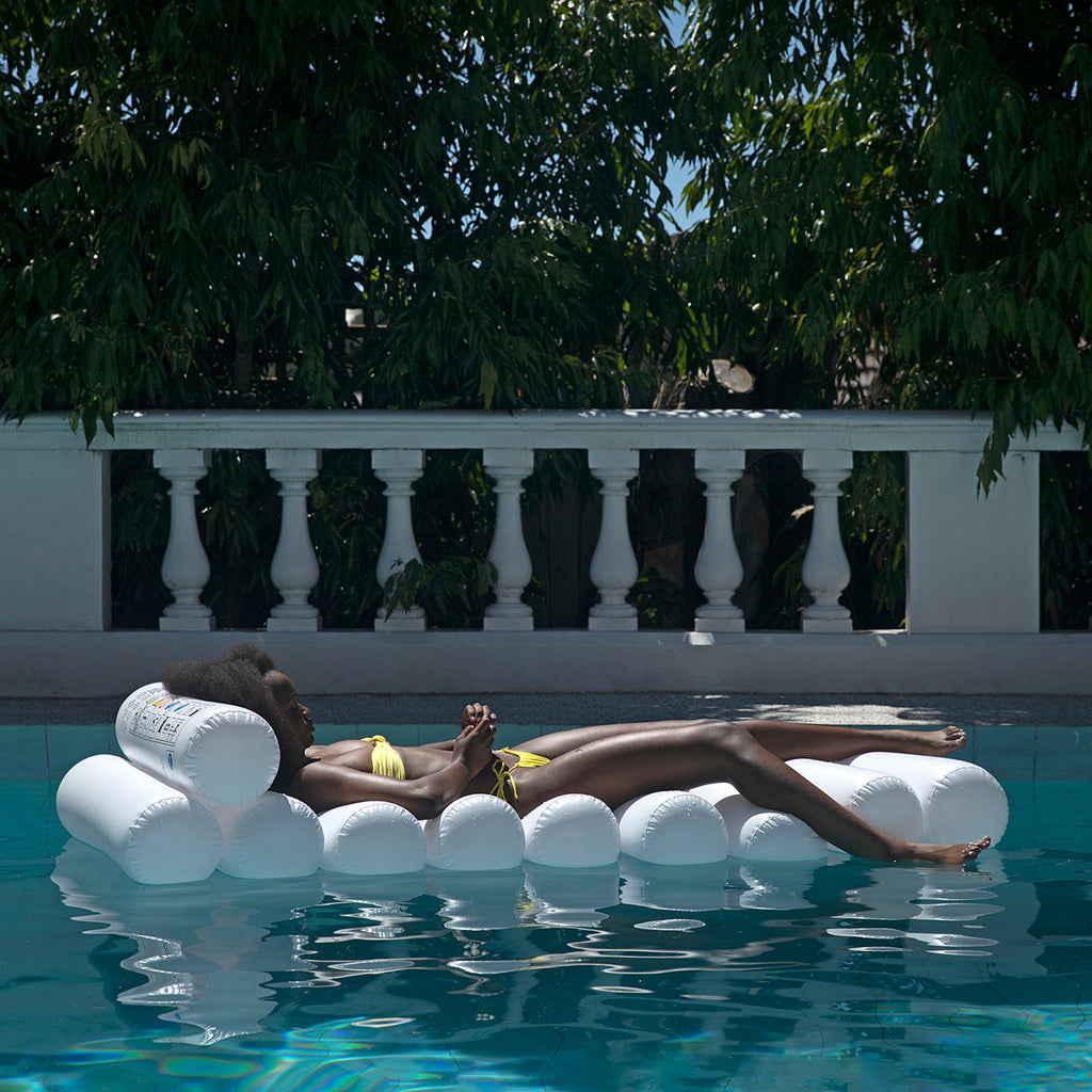 The Resort Tube Lilo Float - White