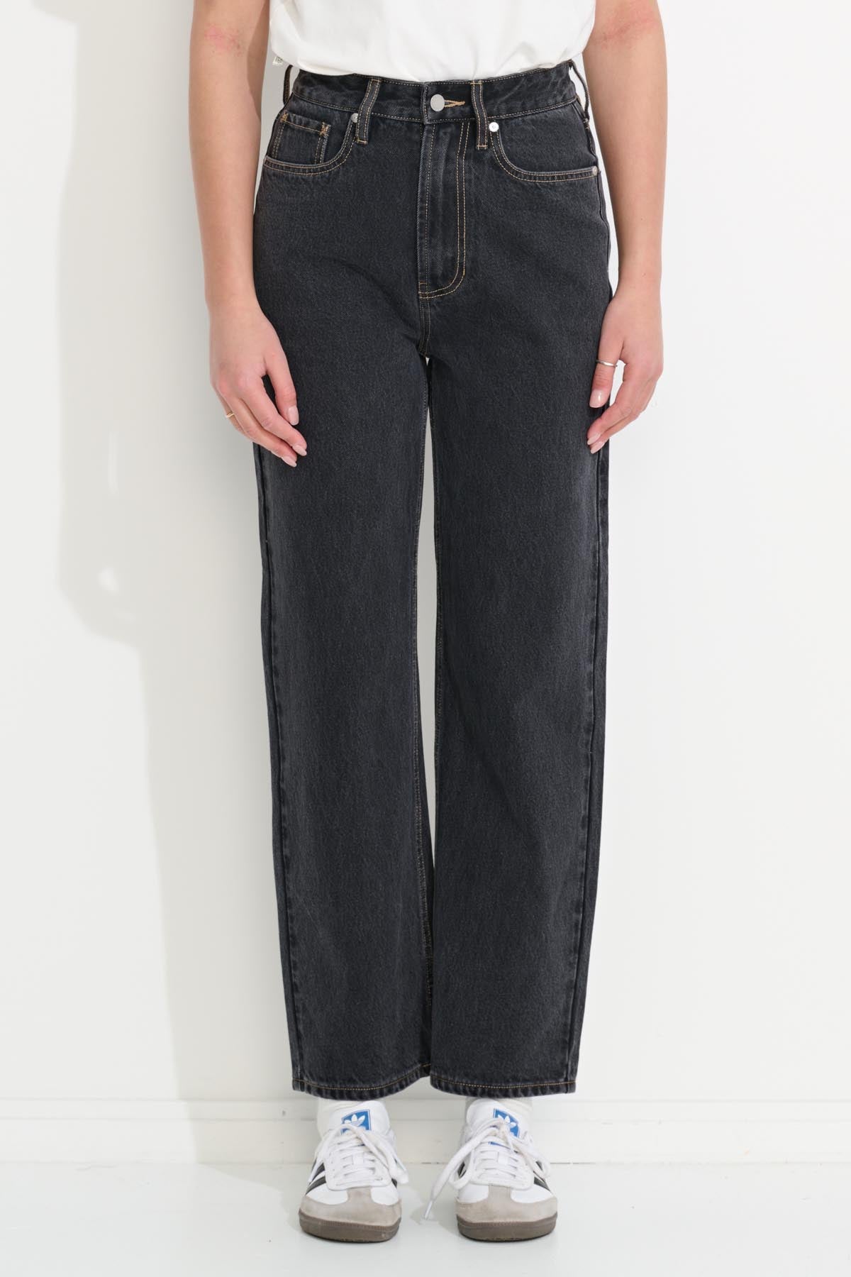 Women's Makers Straight Jean - Pepper