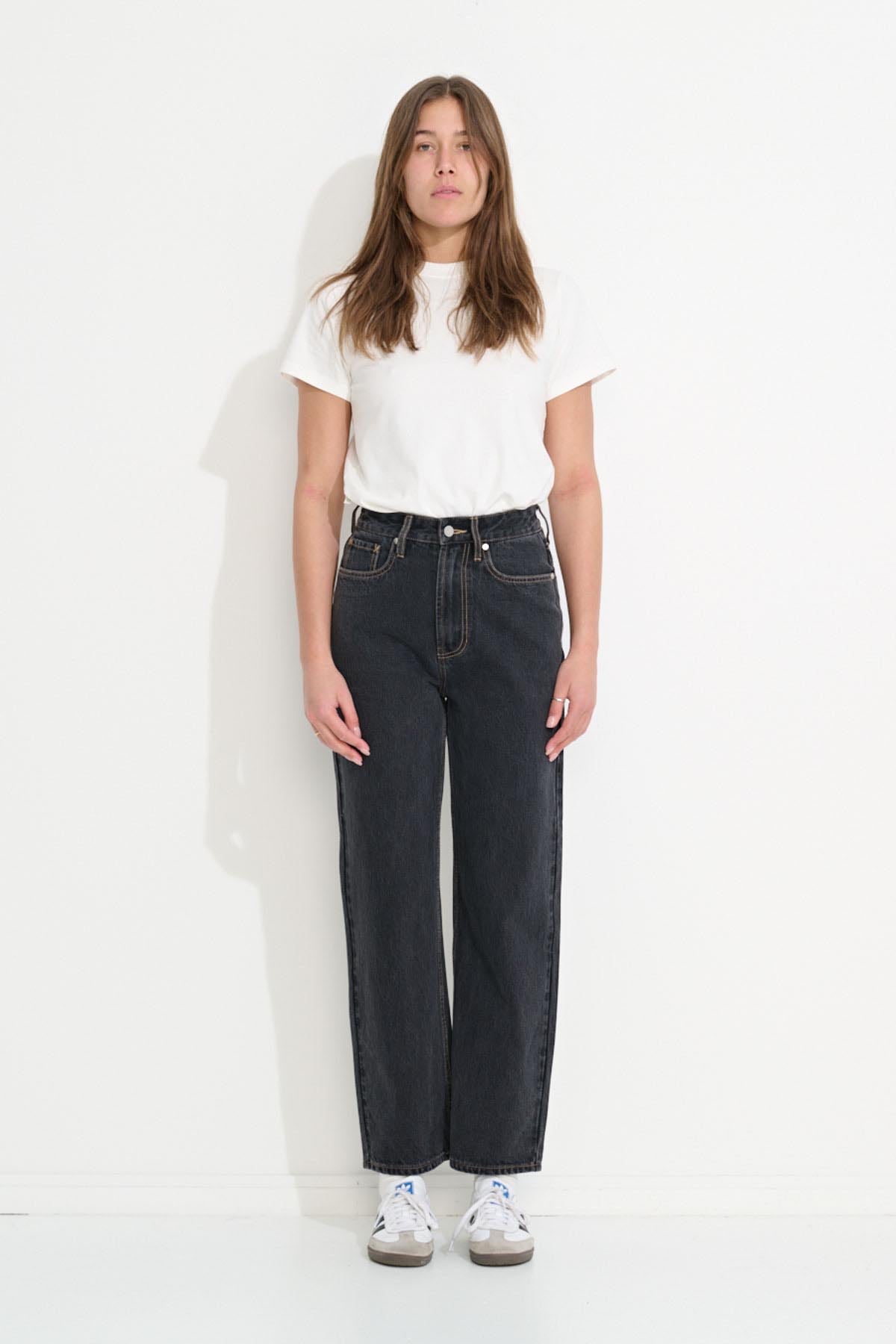 Women's Makers Straight Jean - Pepper