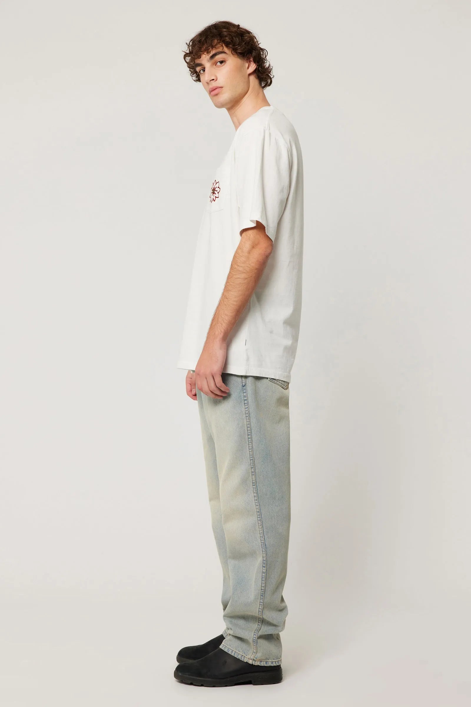 Embroider Pocket Tee - Vintage Tee