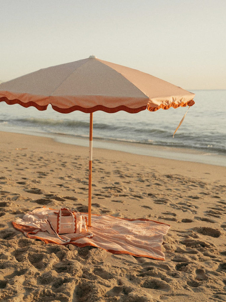 The Beach Blanket - Riviera Pink