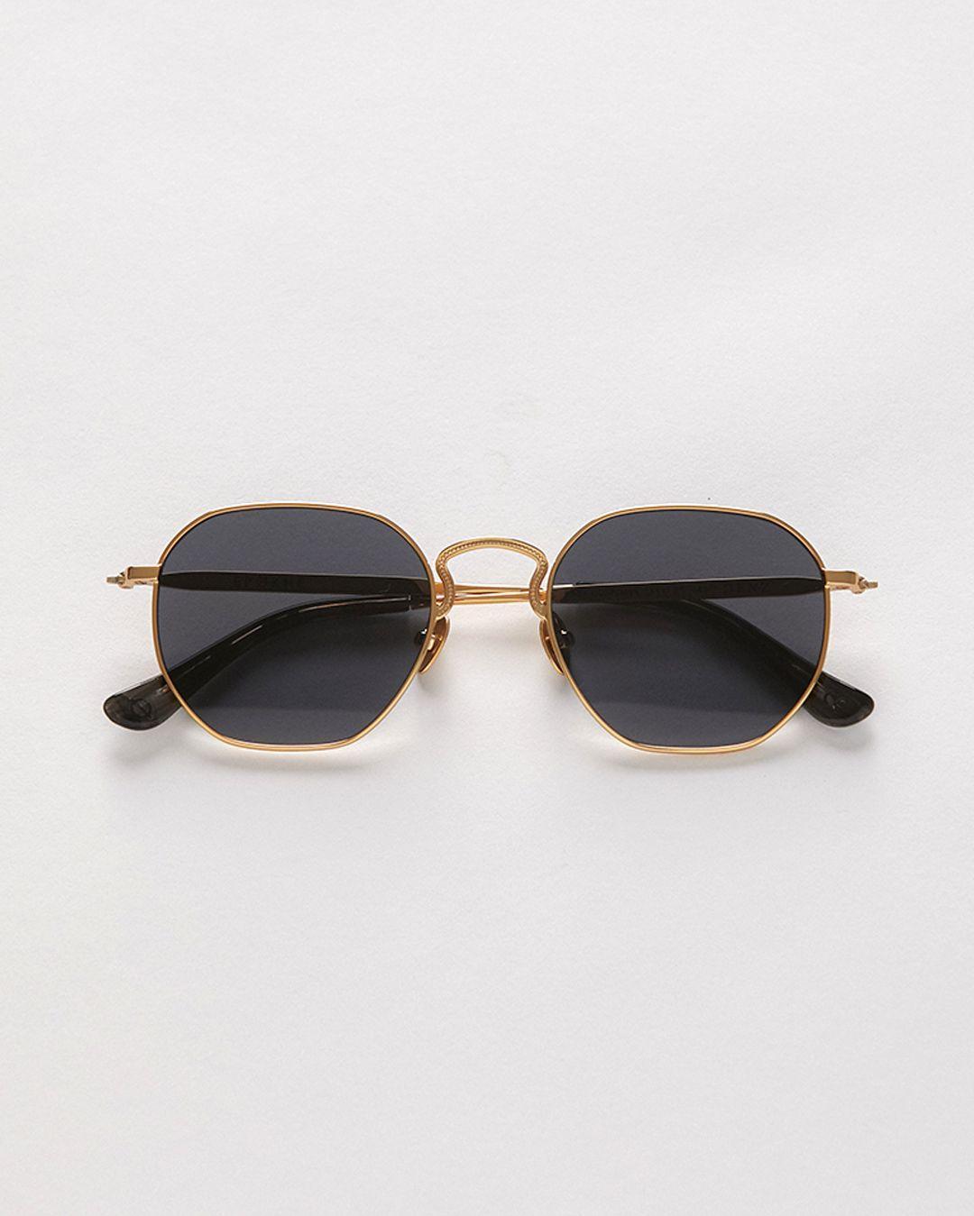 Denz - Gold Polished / Black