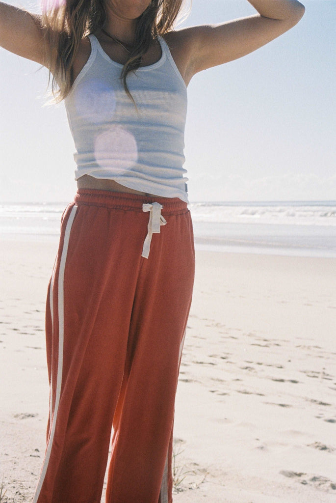 Apres Surf Pant - Red