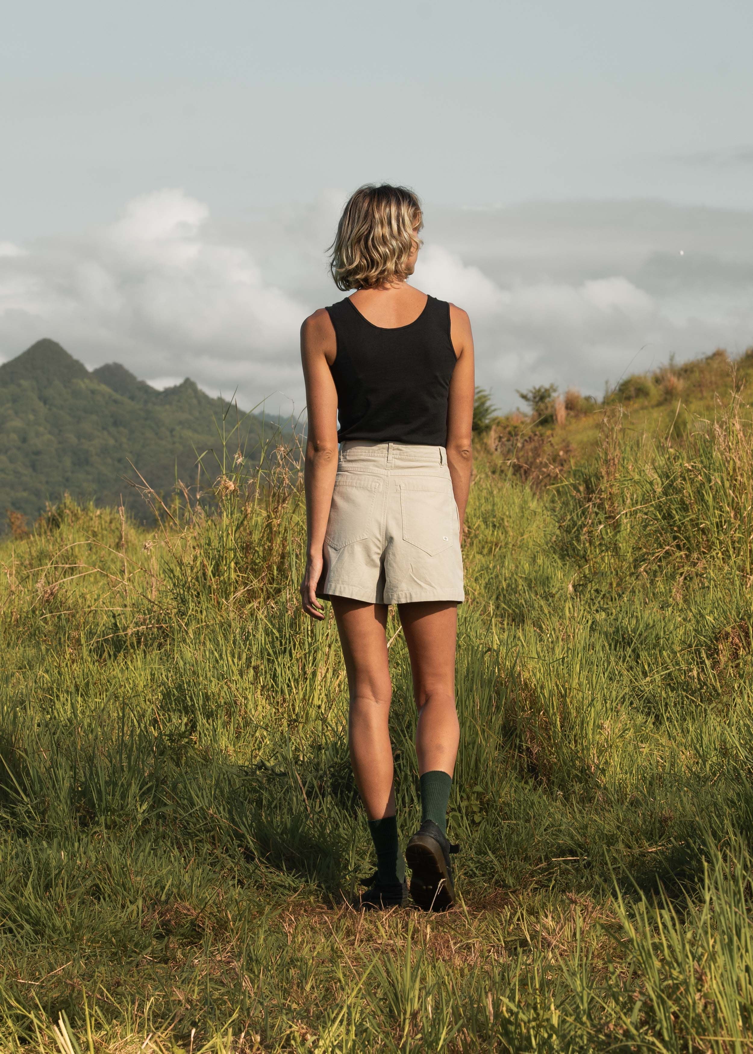 Double Pleated Twill Shorts - Light Tan