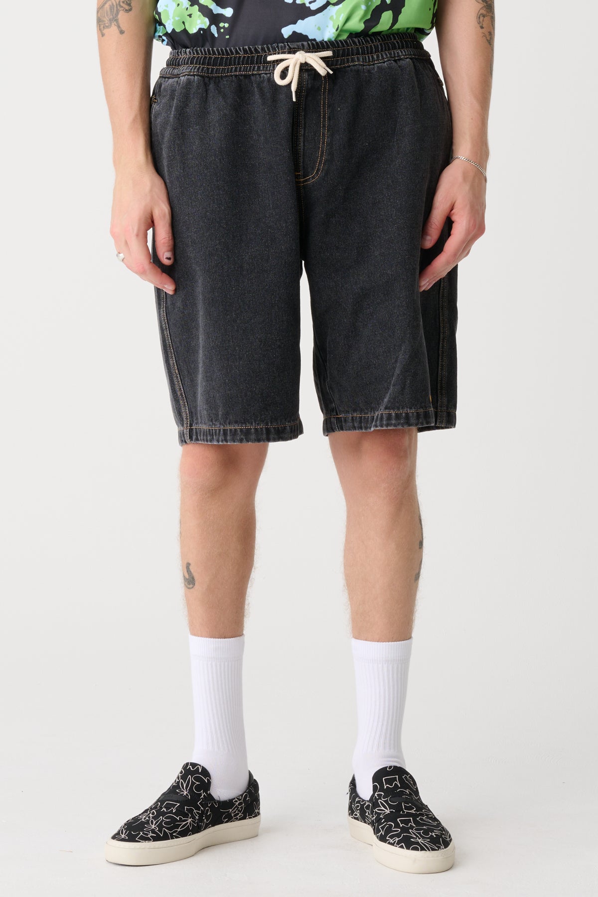 Mortycrawl Short - Washed Black